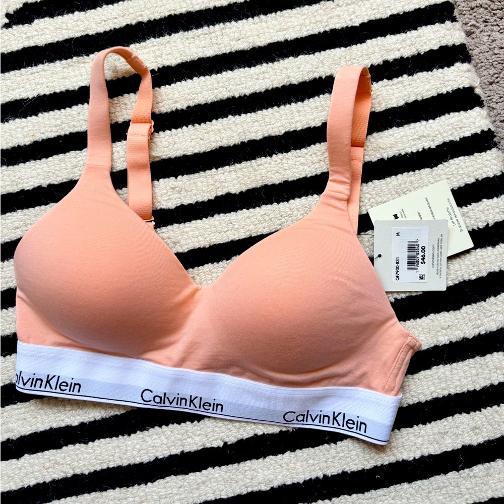 Light Pink Calvin Klein padded bra with tags!
